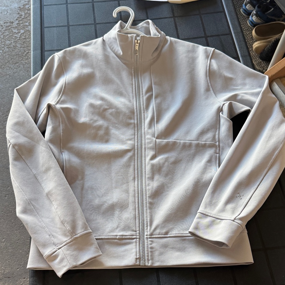 lululemon athletica Men's Light Gray Jacket